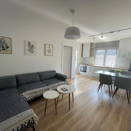 Wanderlust Tirana Apartment Exterior photo